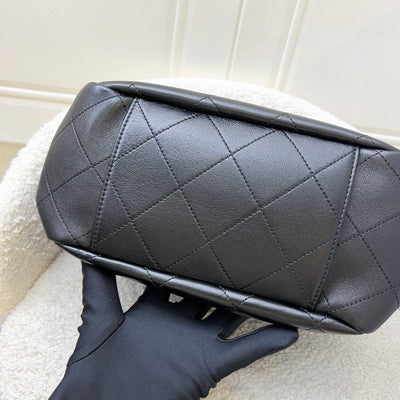 Chanel 25P Tote Bag in Black Shiny Lambskin and SHW (Model: AS5418)