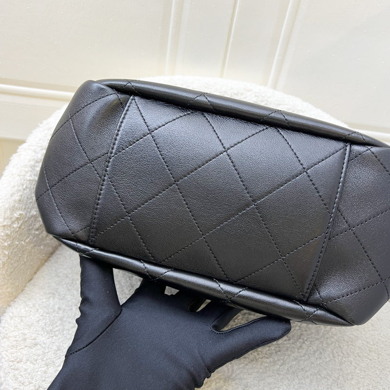 Chanel 25P Tote Bag in Black Shiny Lambskin and SHW (Model: AS5418)