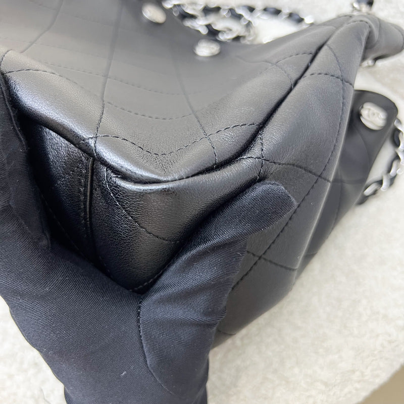 Chanel 25P Tote Bag in Black Shiny Lambskin and SHW (Model: AS5418)