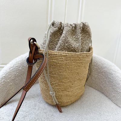 Loewe Slit Pochette Bag in Natural Raffia, Tan Calfskin and GHW