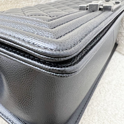 Chanel Medium 25cm Boy Flap in Black Caviar and RHW (Model: A67086)