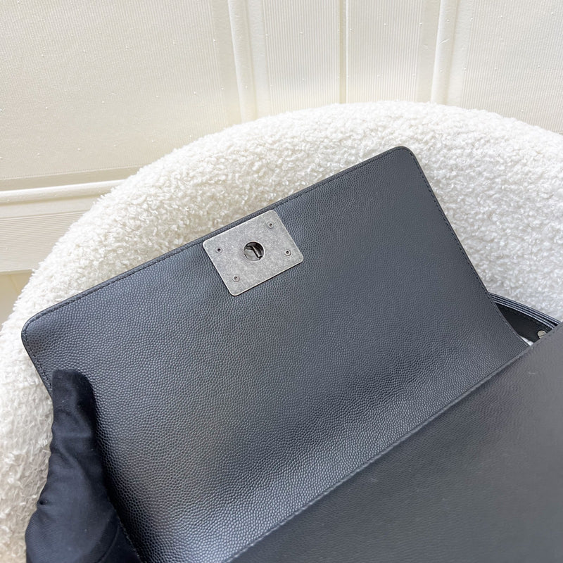 Chanel Medium 25cm Boy Flap in Black Caviar and RHW (Model: A67086)