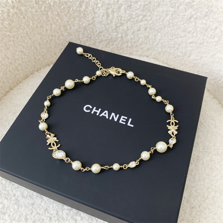 CHANEL  Jewelry  Chanel 24 Runway Oversized Jumbo Faux Pearl Choker  Headphone Necklace  Poshmark