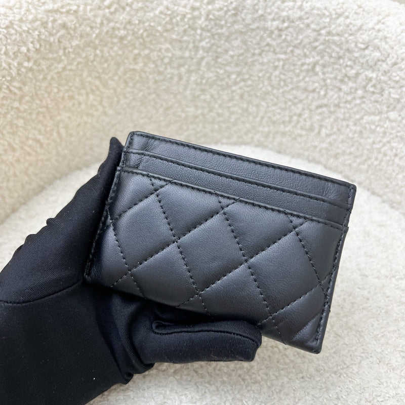 Chanel Seasonal Flat Card Holder in Black Lambskin and LGHW