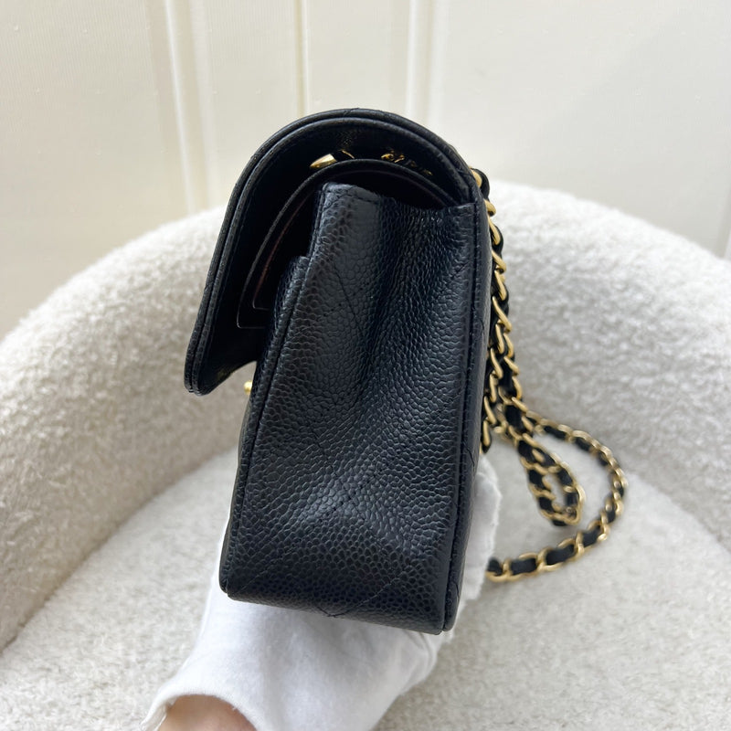 Chanel Small Classic Flap CF in Black Caviar and GHW