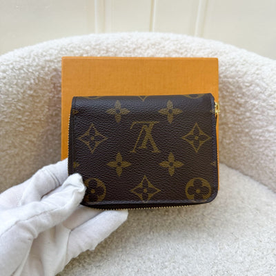 LV Zippy Card Holder / Coin Purse in Monogram Canvas and GHW