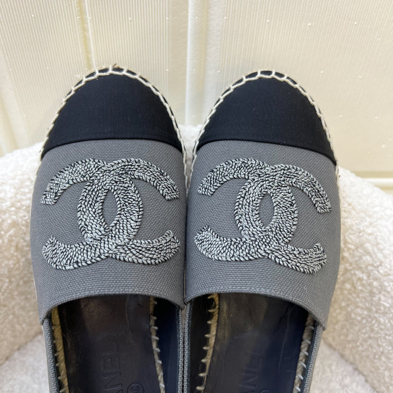 Chanel Espadrilles in 2-tone Grey and Black Canvas Sz 37