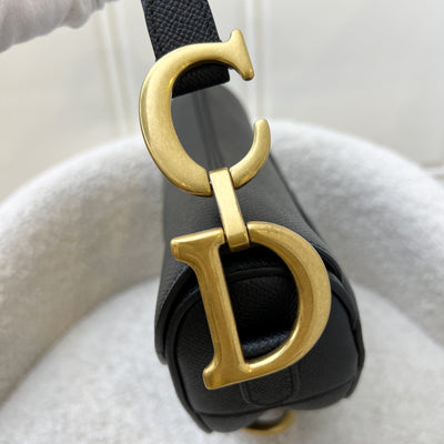 Dior Medium Saddle Bag with Strap in Black Grained Calfskin and AGHW (Model: M0455CBAA, Colour: M900)