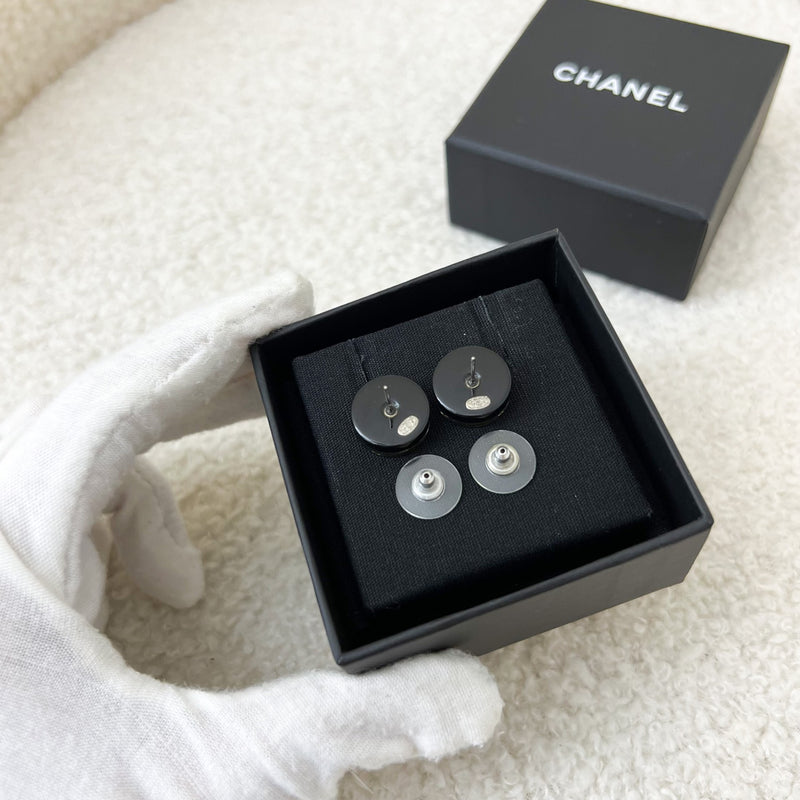 Chanel 17S Round Earrings with Rainbow Crystal in SHW
