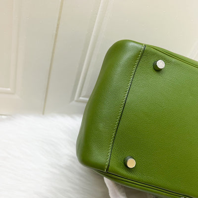 Hermes Lindy 30 in Green Evercolor Leather and PHW