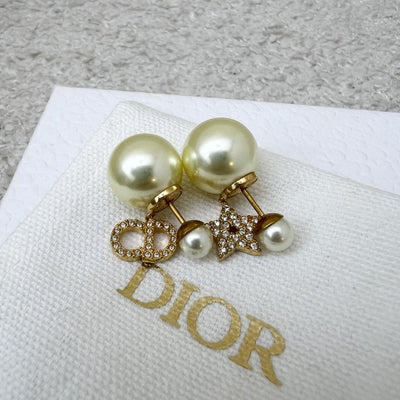 Dior Logo and Star Earrings with Pearls in GHW (Model: E1038TRICY)