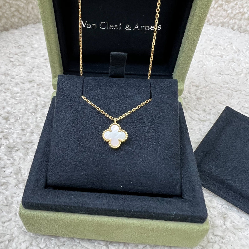Van Cleef & Arpels VCA Sweet Alhambra Pendant Necklace with Mother of Pearl MOP in 18K Gold (Ref: VCARF69100)
