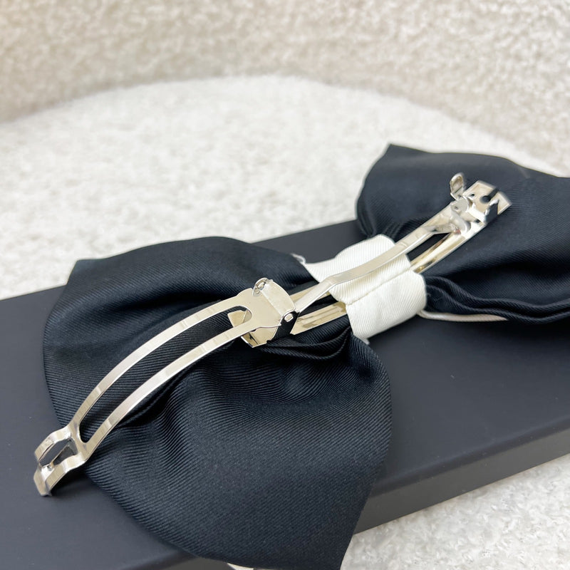 Chanel 23B Bow Barrette Hair Clip in Black and Off White Fabric