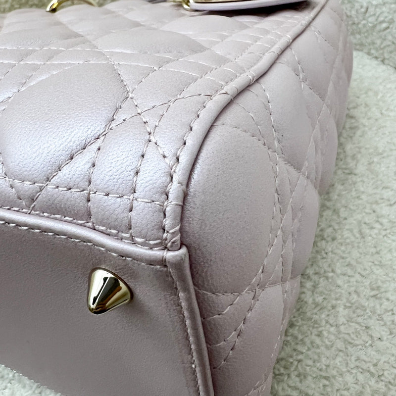 Dior Medium Lady Dior in Iridescent Lotus Pink Lambskin and LGHW (New Flap Closure) (Model: M0565OBDU)