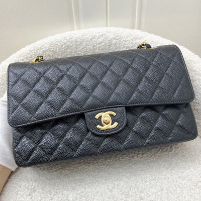 Chanel Vintage Medium Classic Flap CF in Black Caviar and 24K Gold-Plated HW