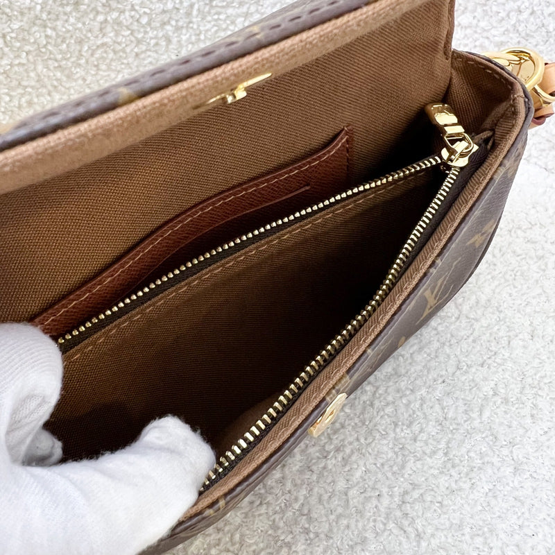 LV Ivy Wallet On Chain WOC / Mini Bag in Monogram Canvas and GHW