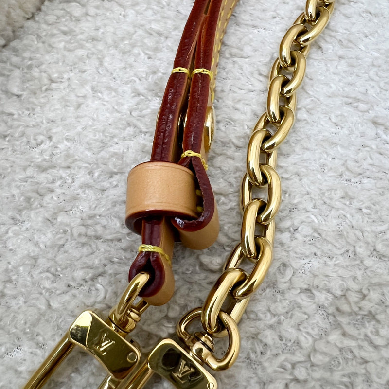 LV Ivy Wallet On Chain WOC / Mini Bag in Monogram Canvas and GHW