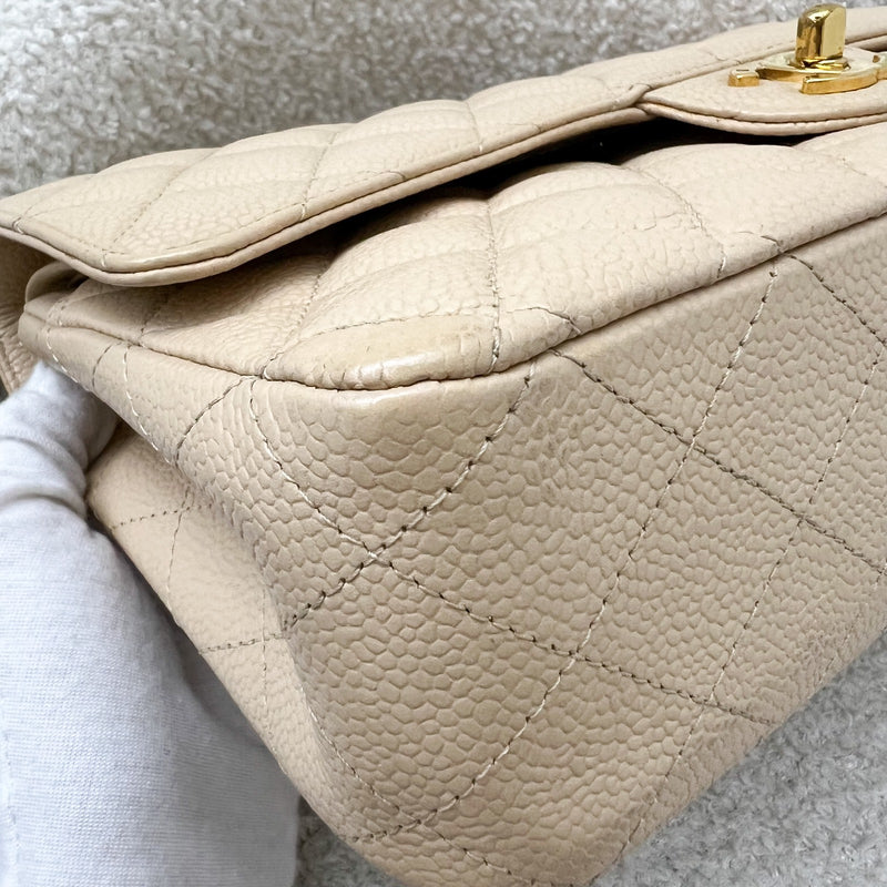 Chanel Vintage Medium Classic Flap CF in Beige Caviar and 24K Plated GHW