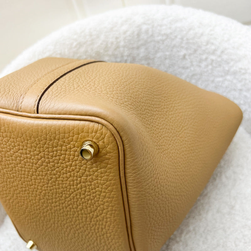 Hermes Picotin 18 in Biscuit Clemence Leather and GHW