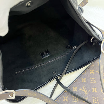 LV CarryAll Cargo Vibe MM in Black Lambskin and SHW (Model: M25143)