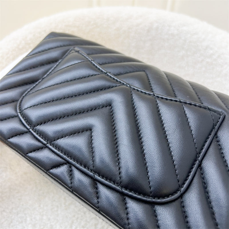 Chanel Classic Mini Rectangle in Chevron Black Lambskin in LGHW