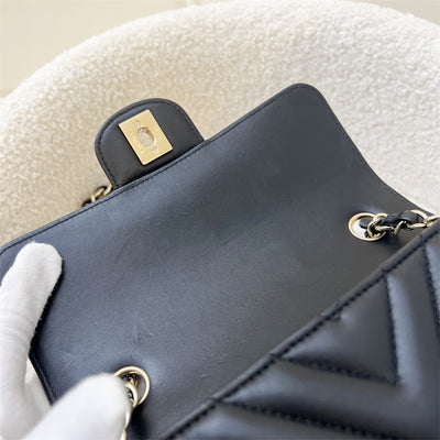 Chanel Classic Mini Rectangle in Chevron Black Lambskin in LGHW