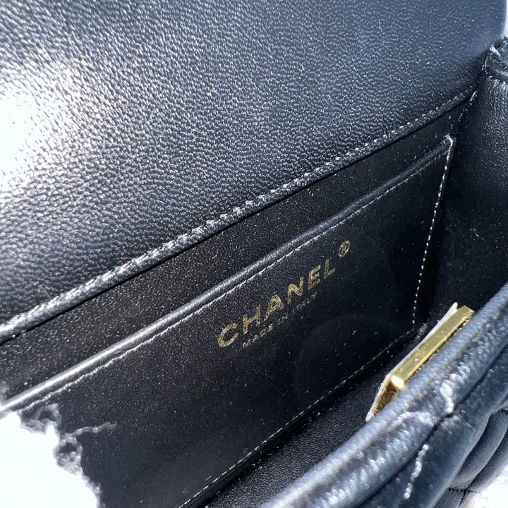 Chanel 24P Pearl Twist Chain Square Mini Flap Bag in Black
