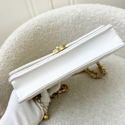 Chanel 24C Double Pearl Adjustable Chain Wallet on Chain WOC in White Calfskin and AGHW (Model: AP2289)