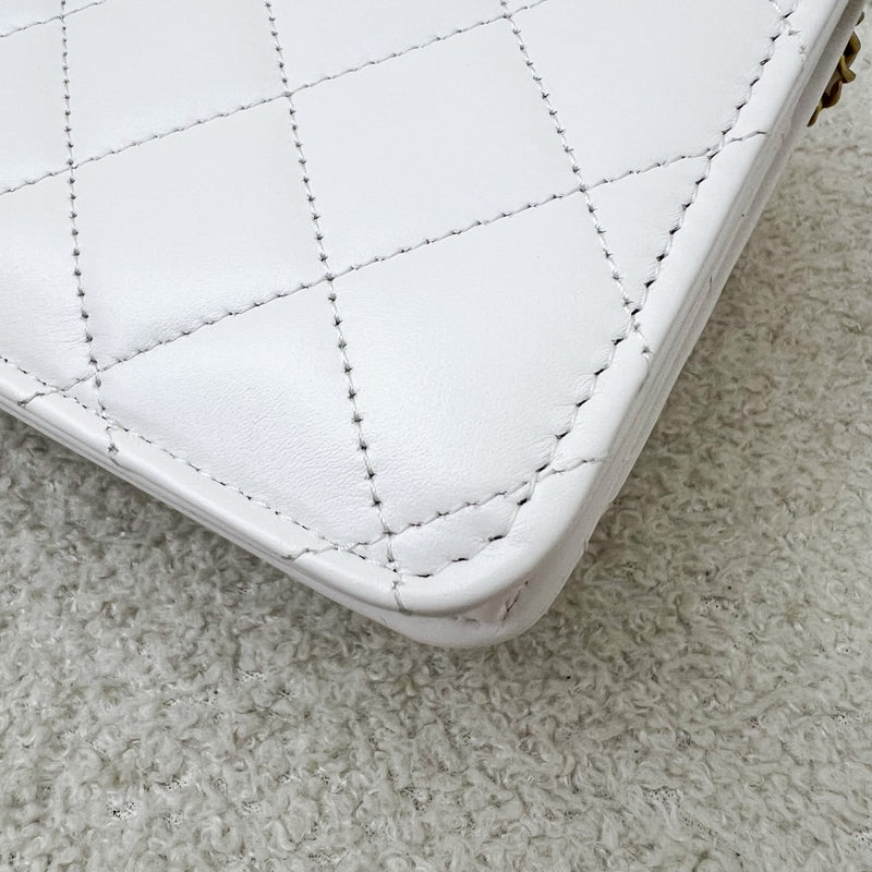 Chanel 24C Double Pearl Adjustable Chain Wallet on Chain WOC in White Calfskin and AGHW (Model: AP2289)