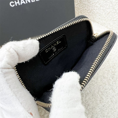 Chanel Seasonal Zipped Square Compact Wallet / Card Holder in Black Caviar and GHW (AP3402)