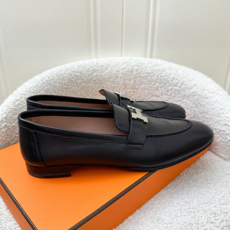 Hermes Paris Ladies Loafers in Noir Black Goatskin and PHW Sz 39.5