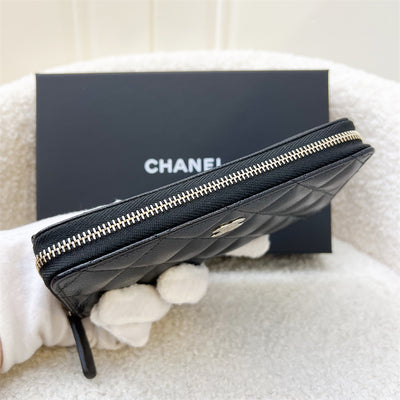 Chanel Medium Mid-length Zippy Wallet in Black Caviar and GHW (AP0226)