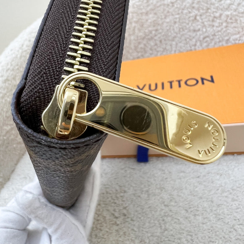 LV Zippy Long Wallet in Monogram Canvas and GHW