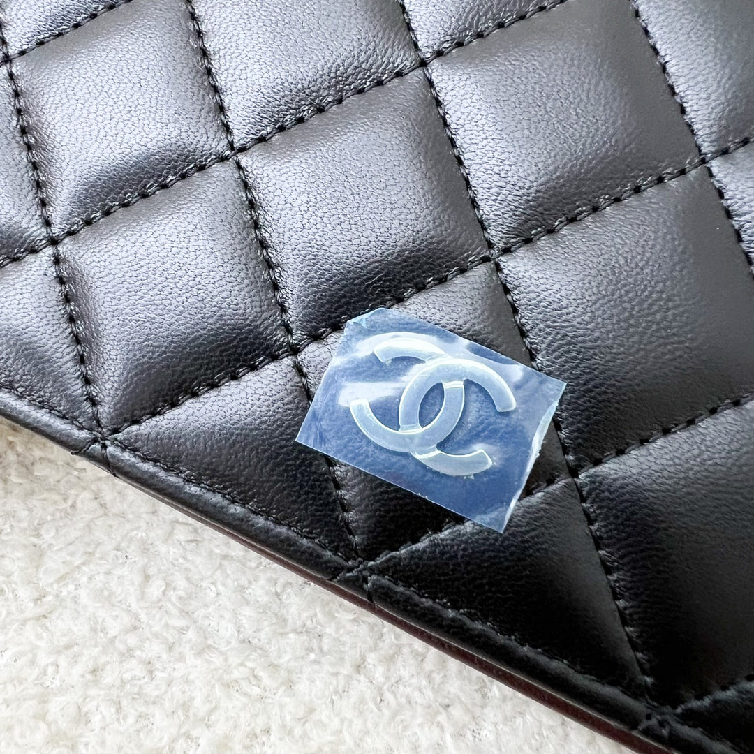 Chanel Yen Bifold Long Wallet in Black Lambskin and SHW – Brands Lover