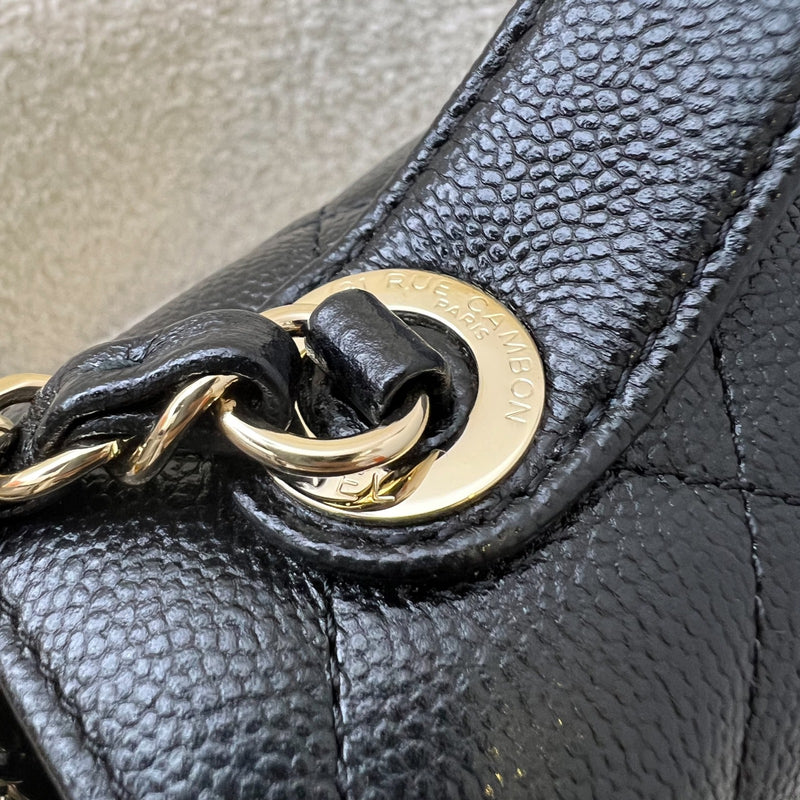 Chanel Medium Business Affinity Flap in Black Caviar and LGHW (Model: A93607)