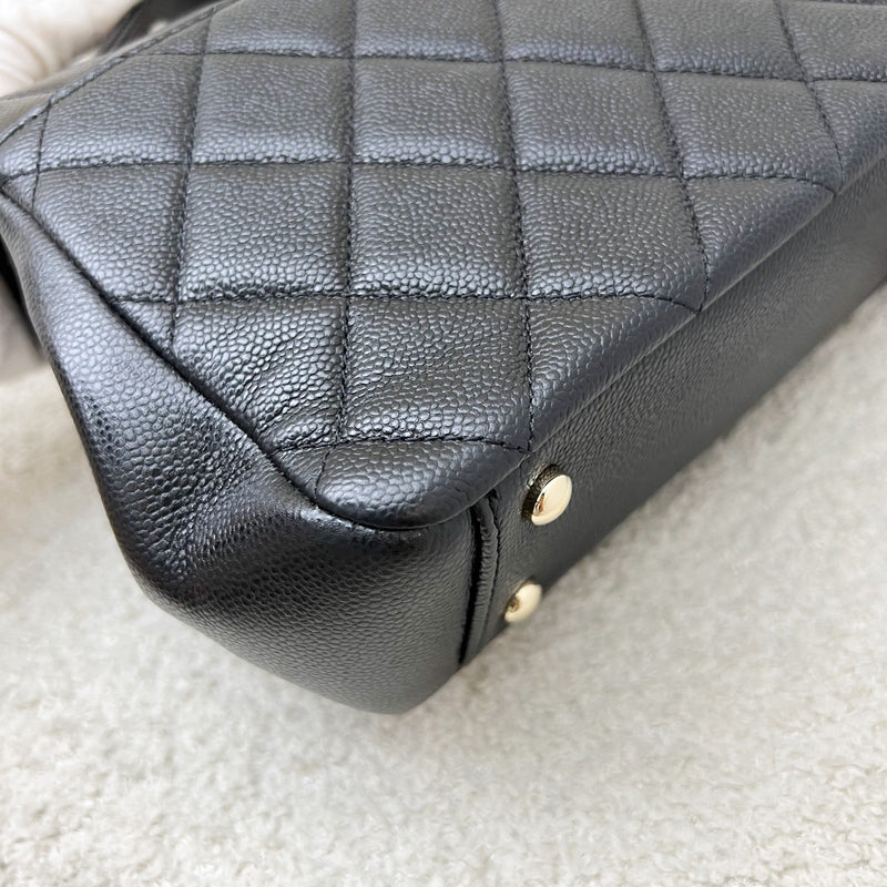 Chanel Medium Business Affinity Flap in Black Caviar and LGHW (Model: A93607)
