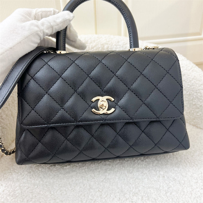 Chanel Small 24cm Coco Handle Flap in Black Caviar LGHW