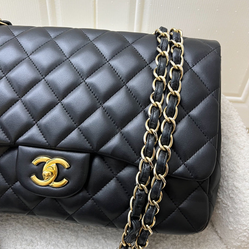 Chanel Jumbo Classic Flap SF in Black Lambskin and GHW