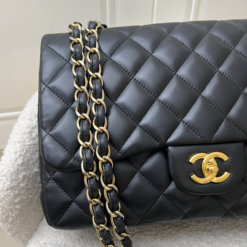 Chanel Jumbo Classic Flap SF in Black Lambskin and GHW