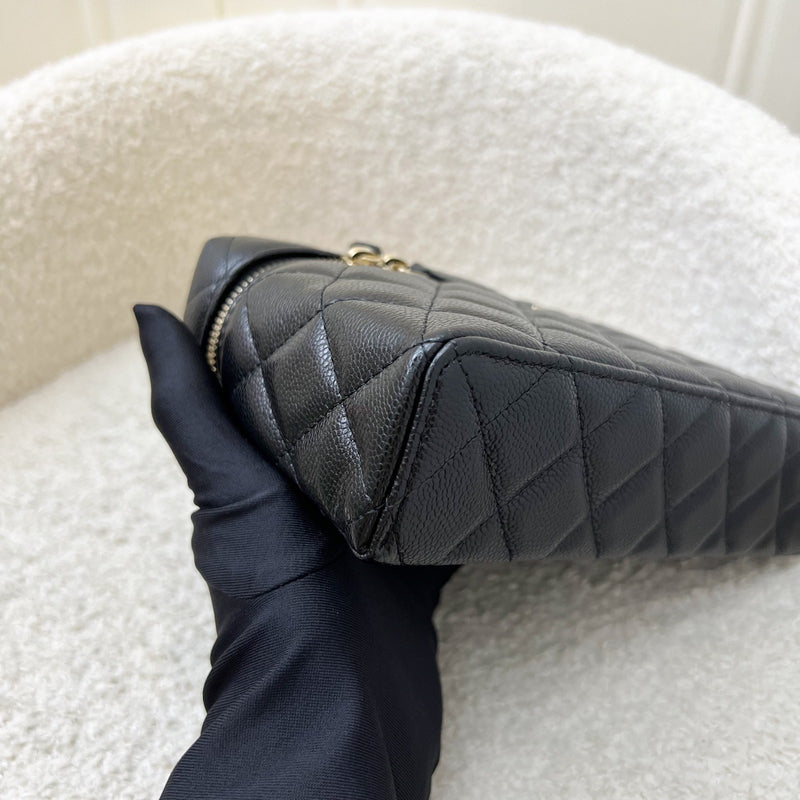 [New Local Jan 2025] Chanel 25C Vanity / Clutch with Chain (LP Style Bag) in Black Caviar and LGHW