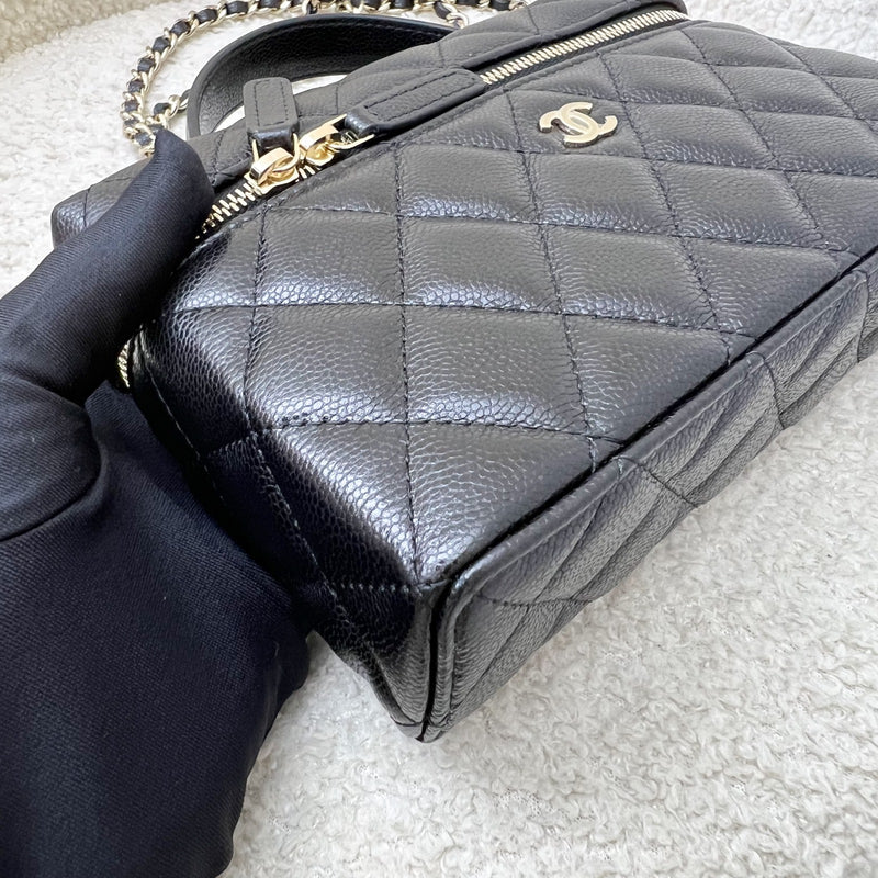 [New Local Jan 2025] Chanel 25C Vanity / Clutch with Chain (LP Style Bag) in Black Caviar and LGHW
