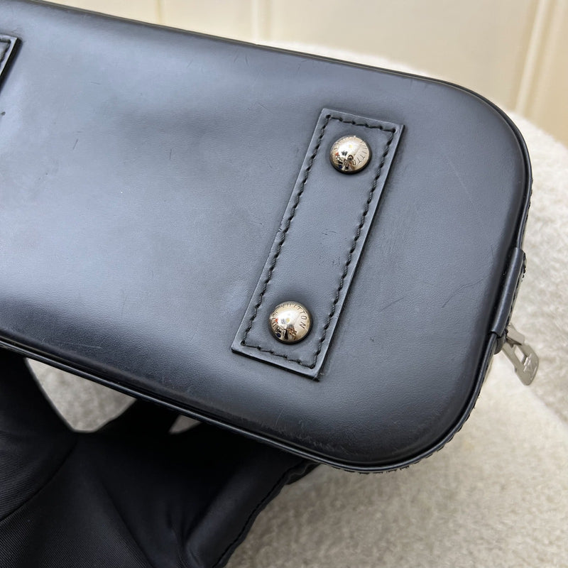 LV Louis Vuitton Alma BB in Black Epi Leather and SHW