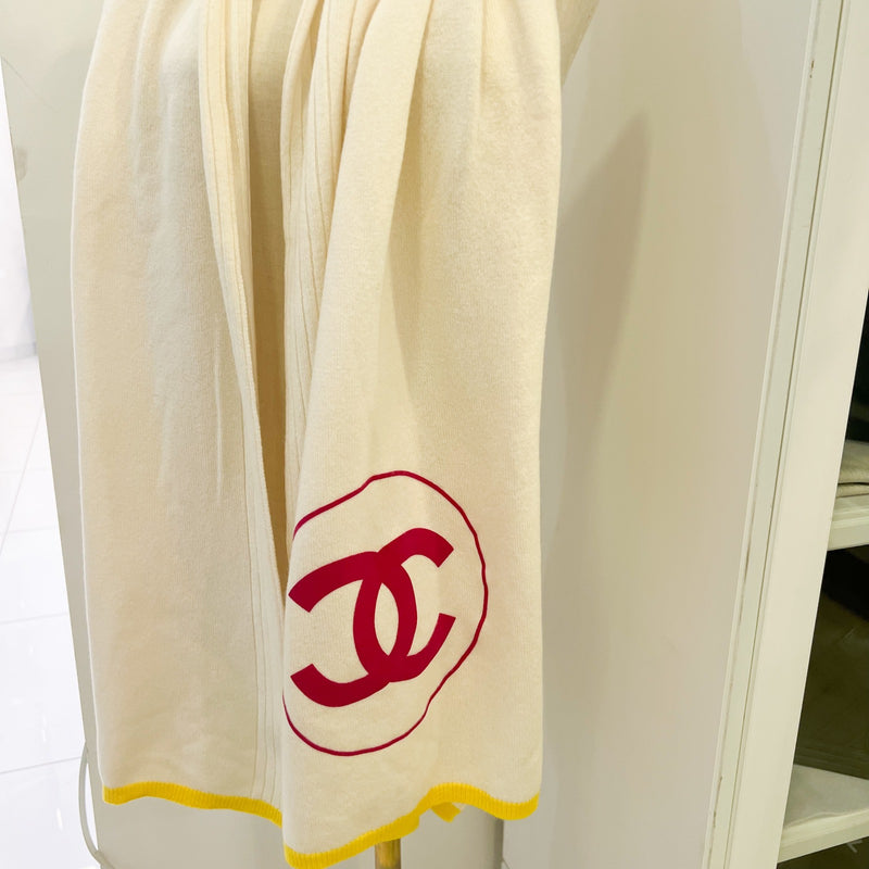 Chanel Scarf / Shawl with Red CC Logo in Cream 100% Cashmere