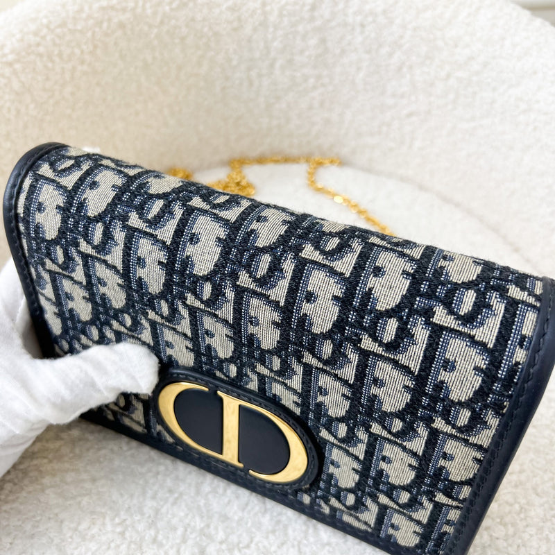 ✖️SOLD✖️ Dior 2-in-1 30 Montaigne Pouch / WOC in Navy Oblique Canvas GHW