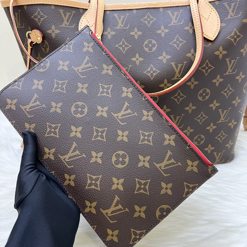 LV Neverfull MM in Monogram Canvas, Cerise Interior and GHW with Detachable Clutch (Model: M41177)