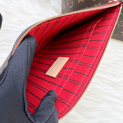 LV Neverfull MM in Monogram Canvas, Cerise Interior and GHW with Detachable Clutch (Model: M41177)