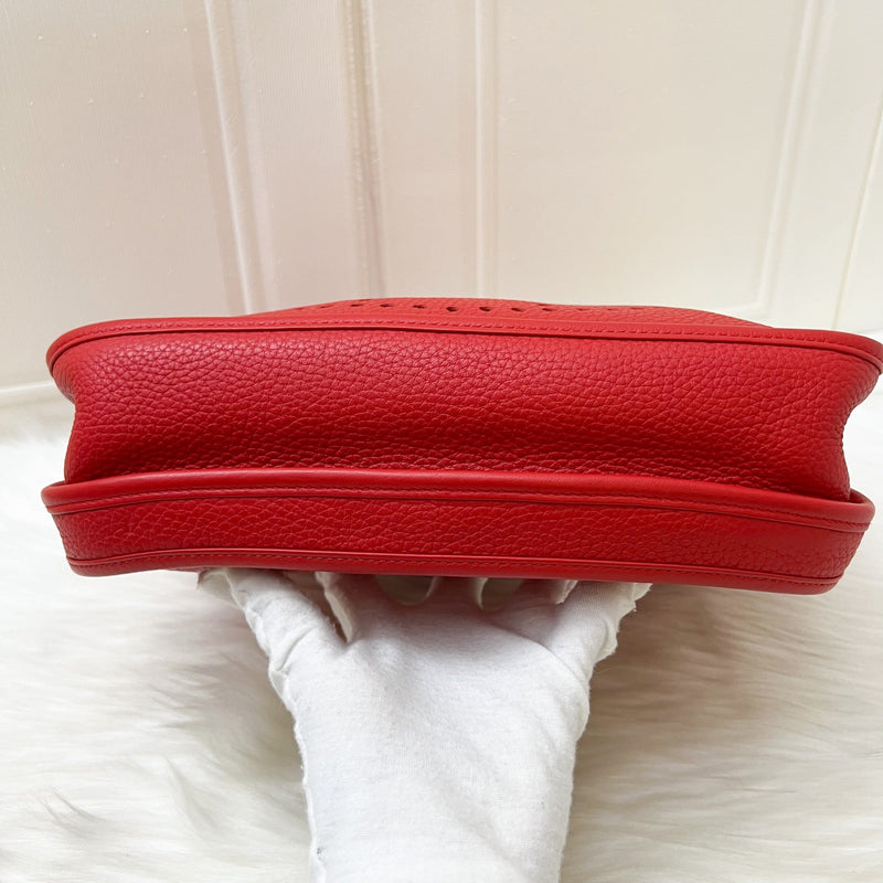 Hermes Evelyne 29 PM in Rouge Red Clemence Leather and PHW