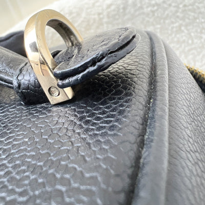 Chanel Vintage Vertical Vanity in Black Caviar and GHW