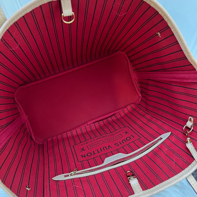 LV Neverfull MM in Monogram Canvas, Cerise Interior and GHW with Detachable Clutch (Model: M41177)