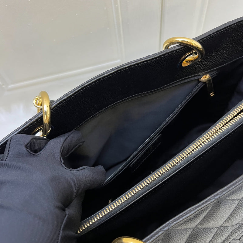 Chanel Grand Shopping Tote GST in Black Caviar and GHW
